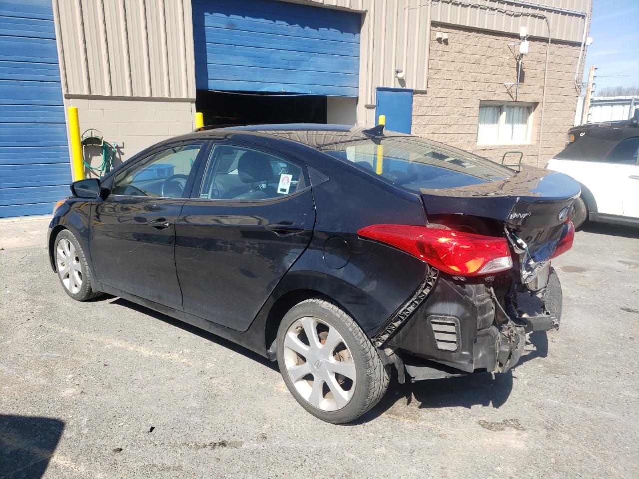 2013 HYUNDAI ELANTRA GL - Image 2