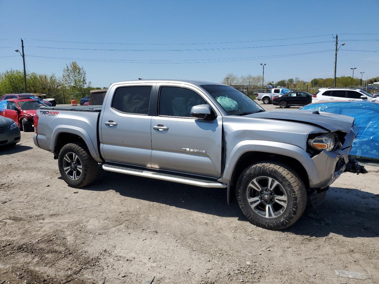 2017 TOYOTA TACOMA DOU - Image 4