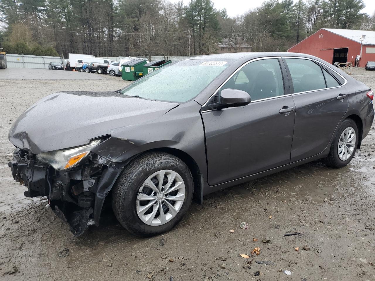 2016 TOYOTA CAMRY LE