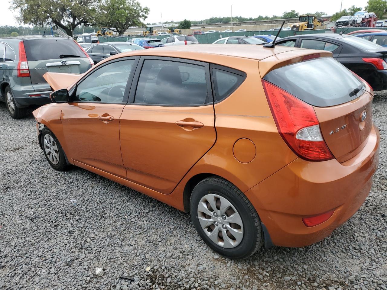 2015 HYUNDAI ACCENT GS - Image 2