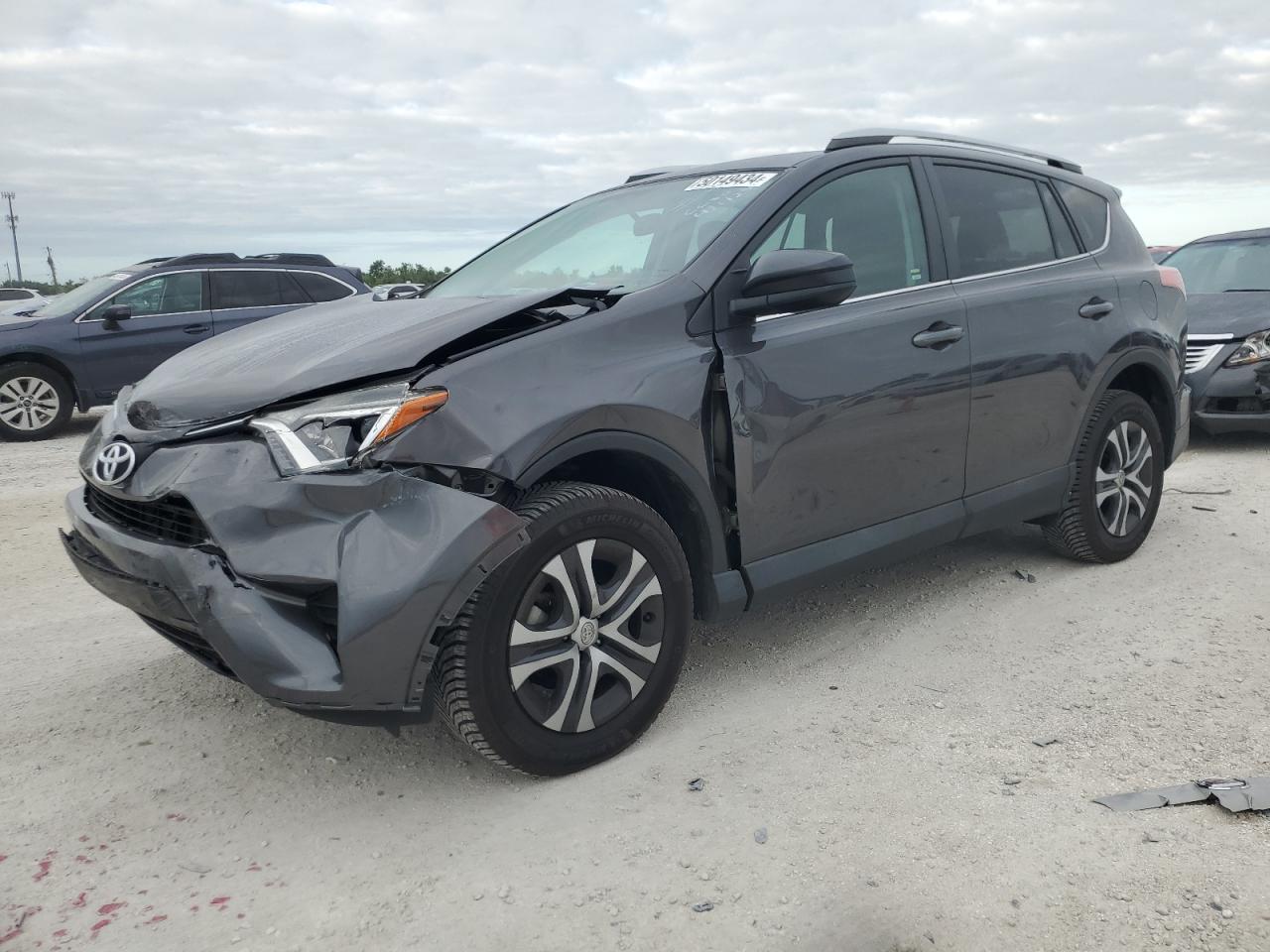 2016 TOYOTA RAV4 LE