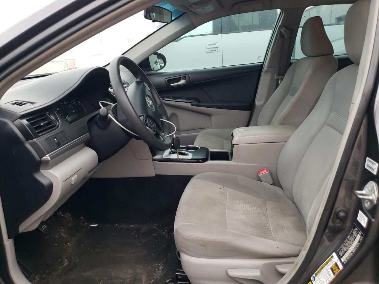 2013 TOYOTA CAMRY L - Фото 7