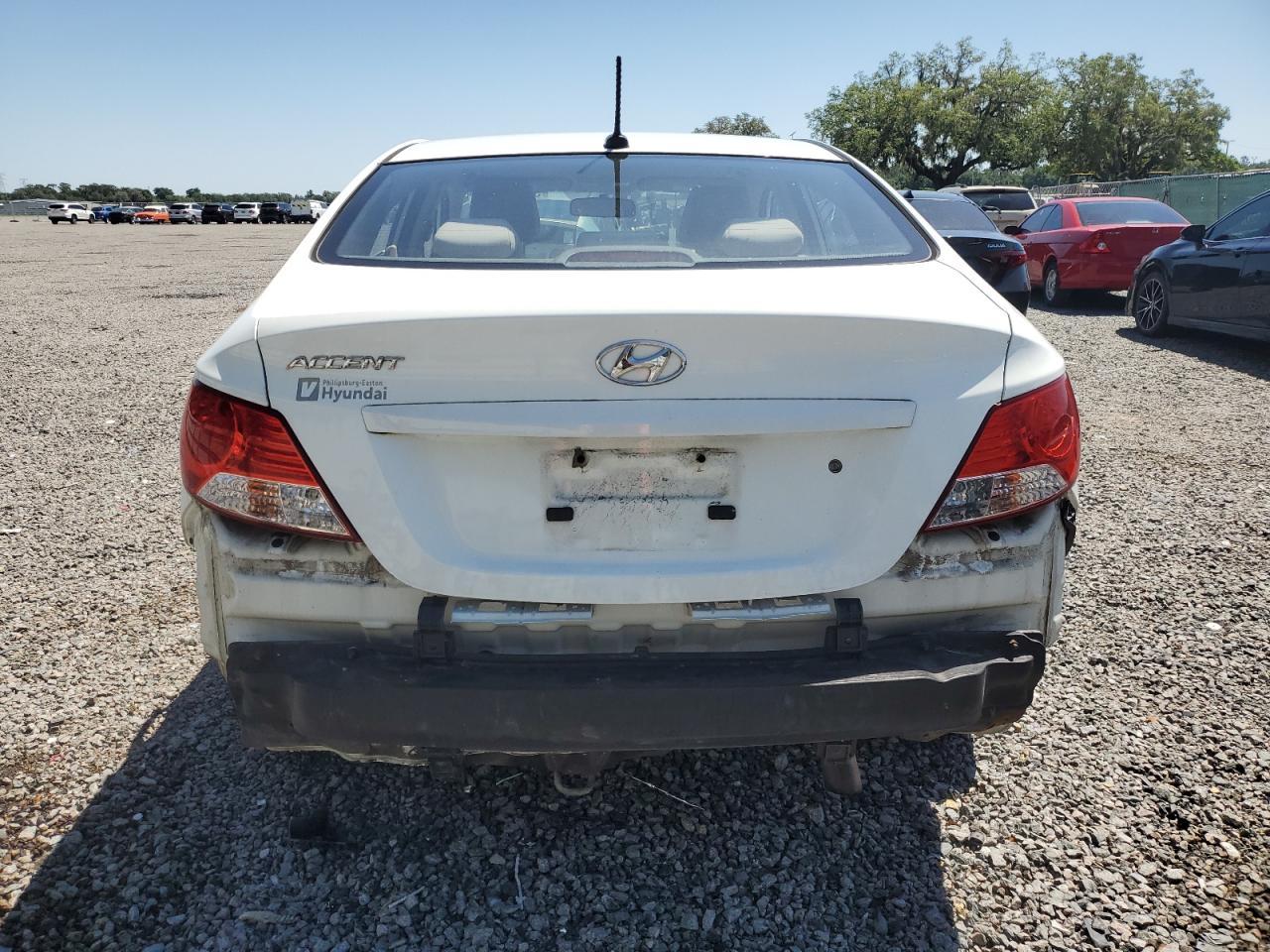 2014 HYUNDAI ACCENT GLS - Фото 6