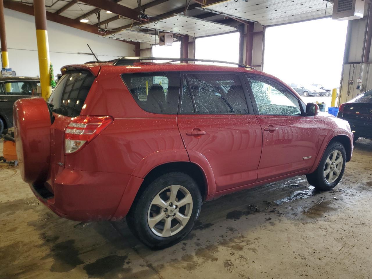 2011 TOYOTA RAV4 LIMIT - Фото 3