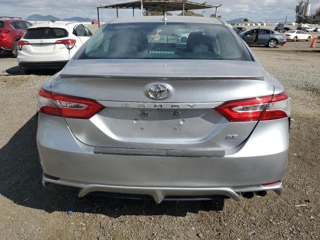 2020 Toyota Camry Se - Фото 6