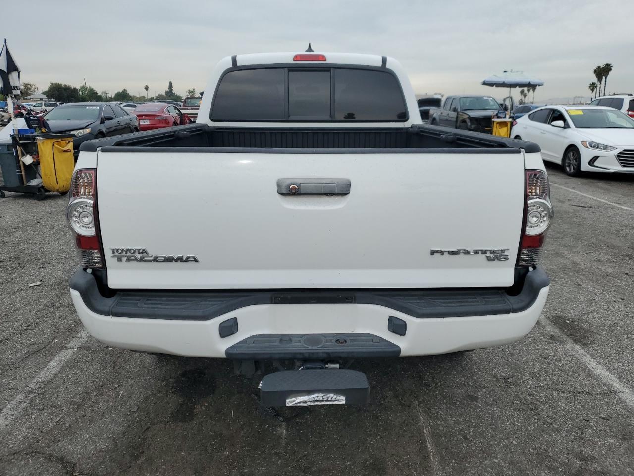 2014 TOYOTA TACOMA DOU - Фото 6