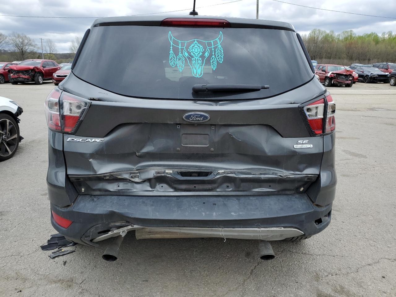 2017 FORD ESCAPE SE - Фото 6
