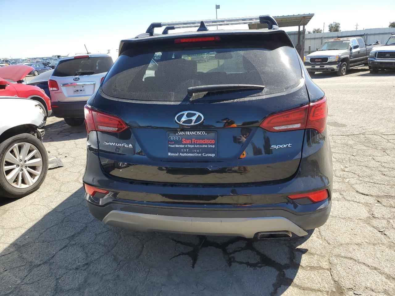 2017 HYUNDAI SANTA FE S - Image 6