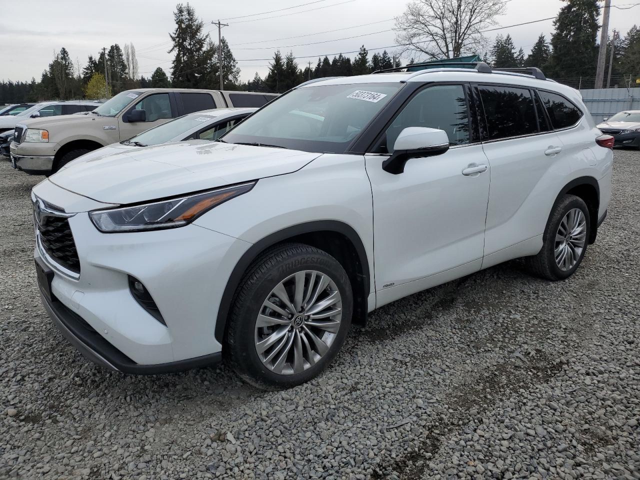 2022 TOYOTA HIGHLANDER car image