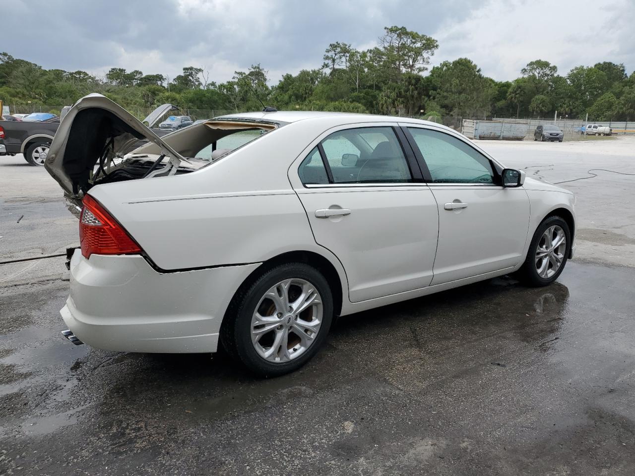 2012 FORD FUSION SE - Image 3