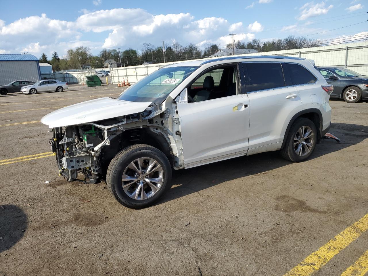 2015 TOYOTA HIGHLANDER