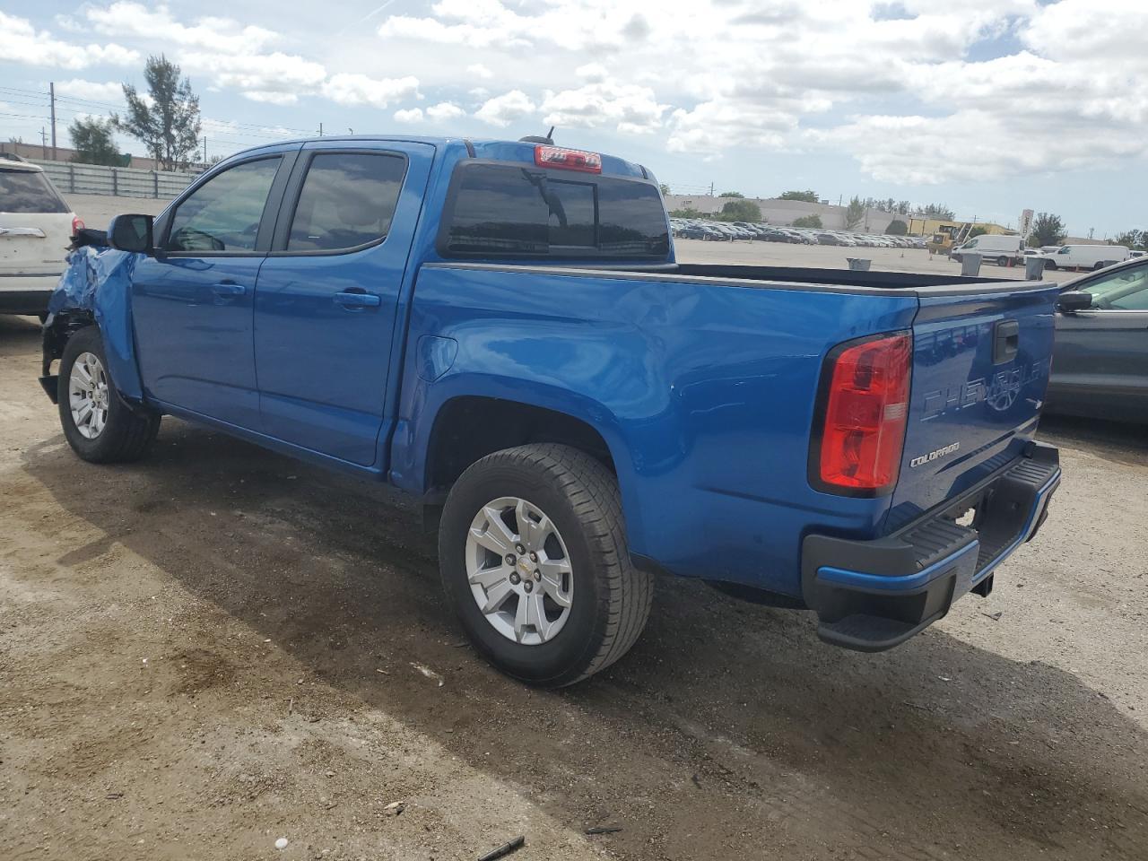 2021 CHEVROLET COLORADO L - Image 2