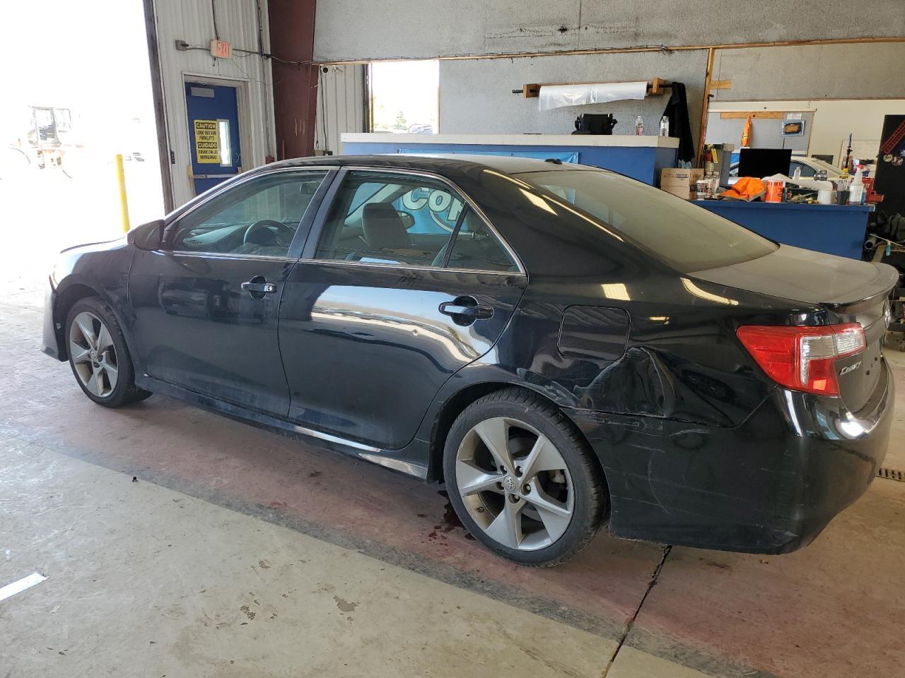 2014 TOYOTA CAMRY L - Image 2