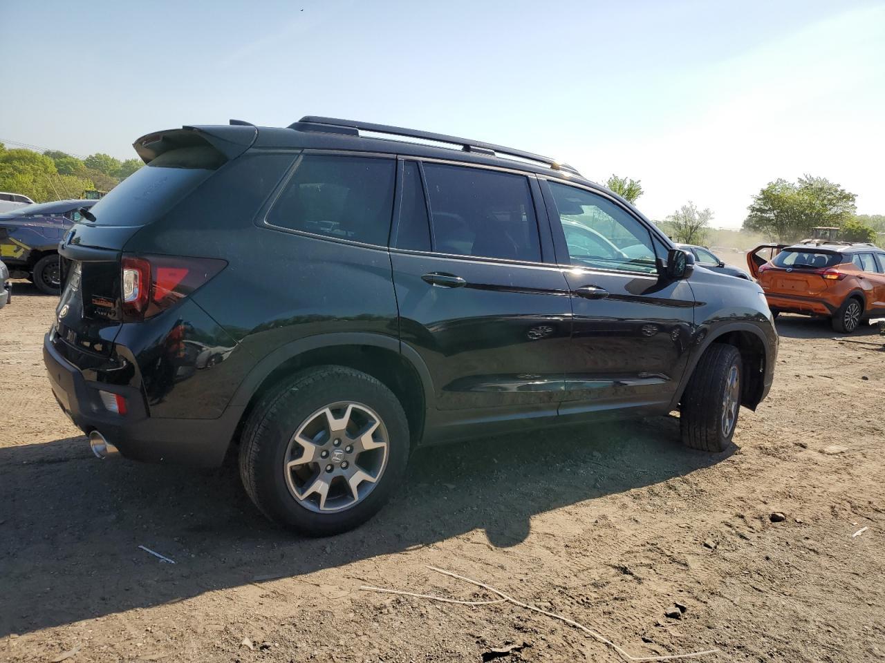 2022 HONDA PASSPORT T - Image 3