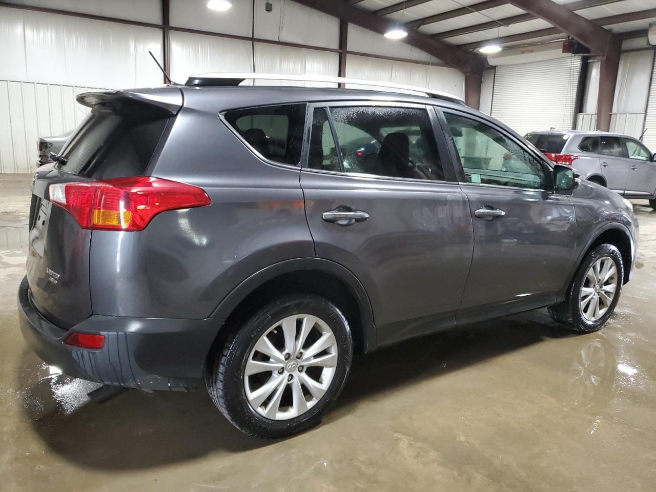 2015 TOYOTA RAV4 LIMIT - Фото 3