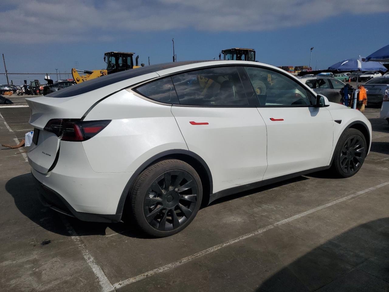 2023 TESLA MODEL Y - Image 3