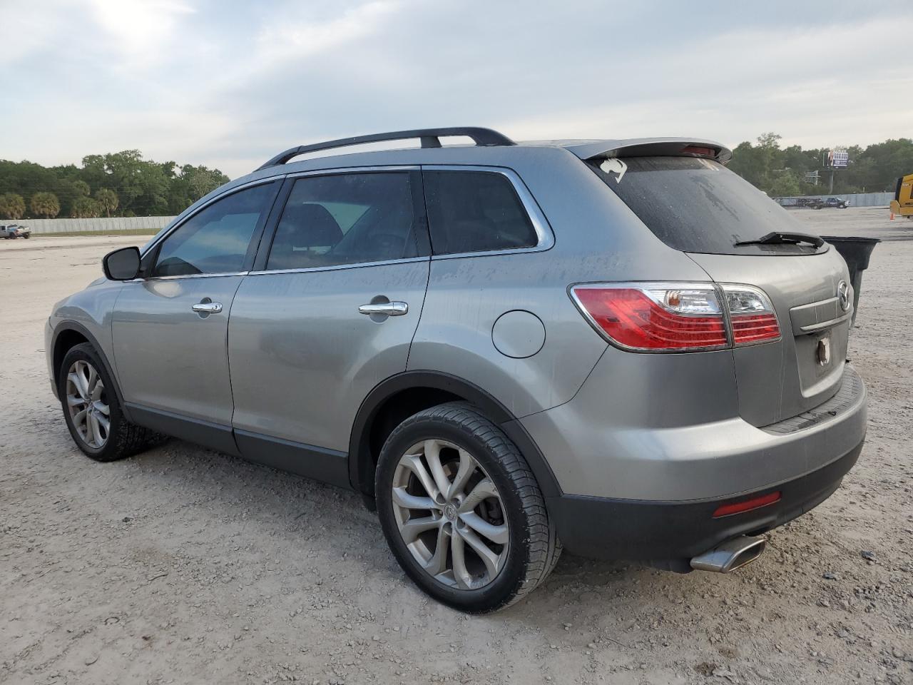 2011 MAZDA CX-9 - Image 2