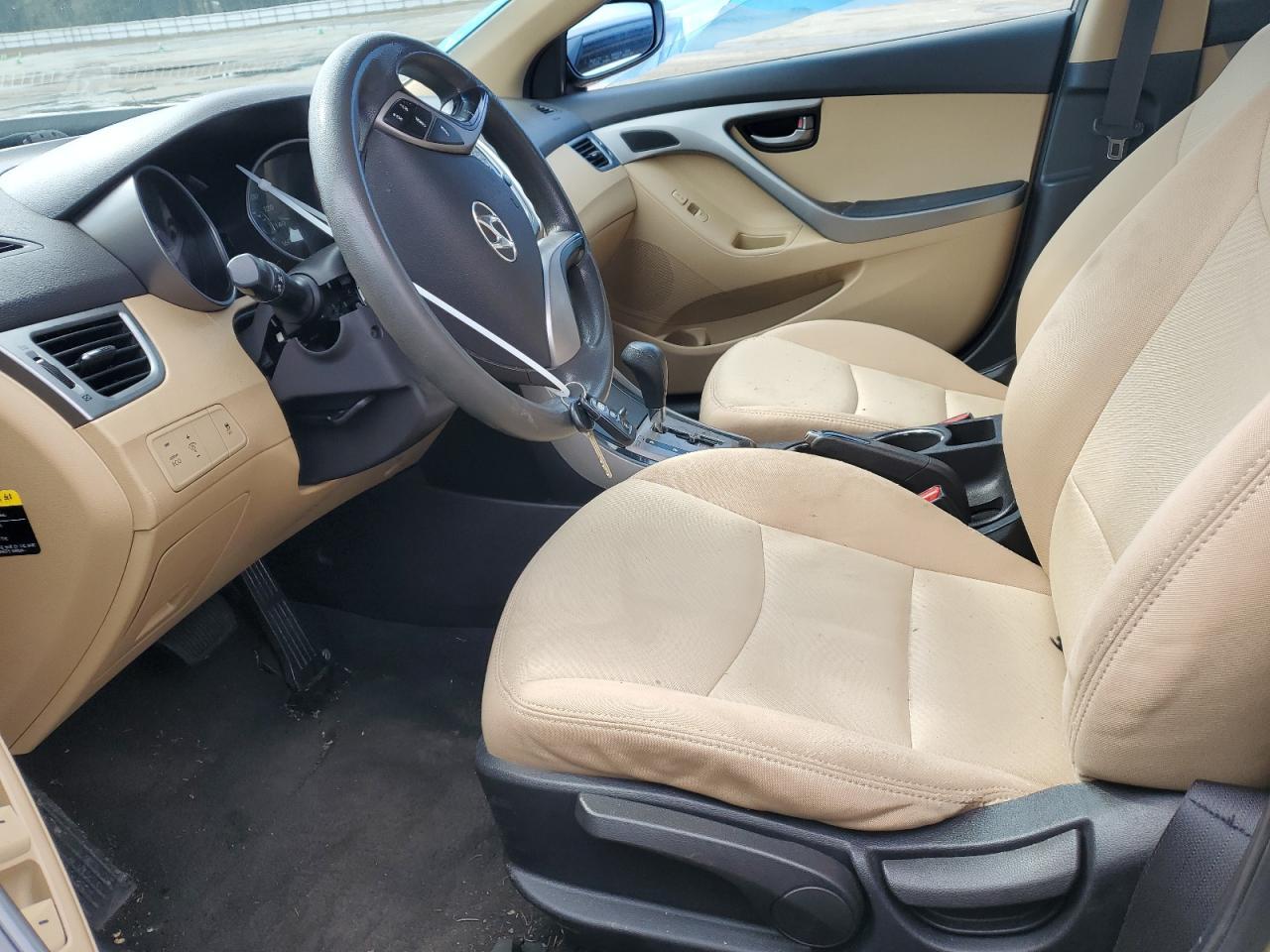 2013 HYUNDAI ELANTRA GL - Image 7