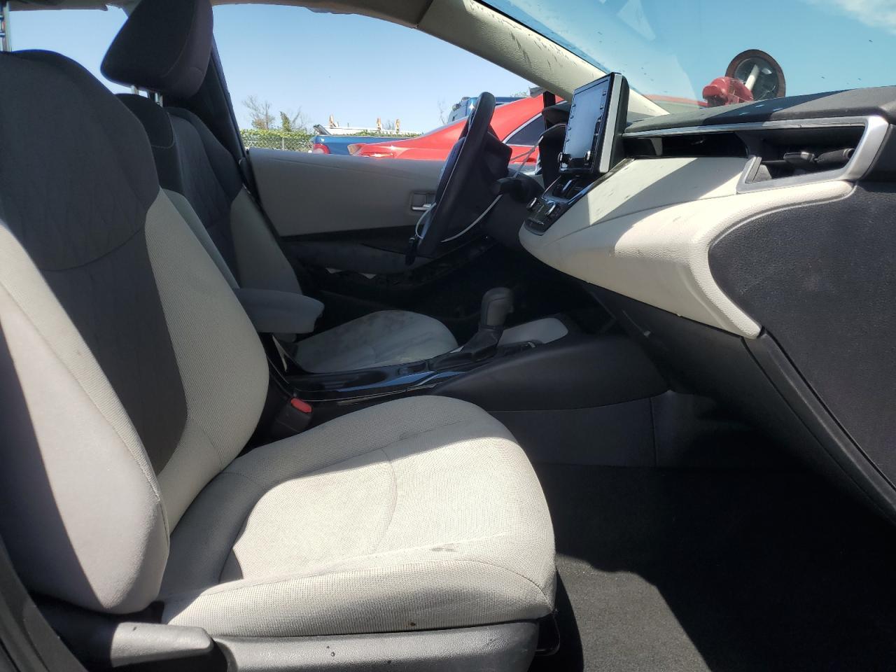 2021 TOYOTA COROLLA LE - Фото 7