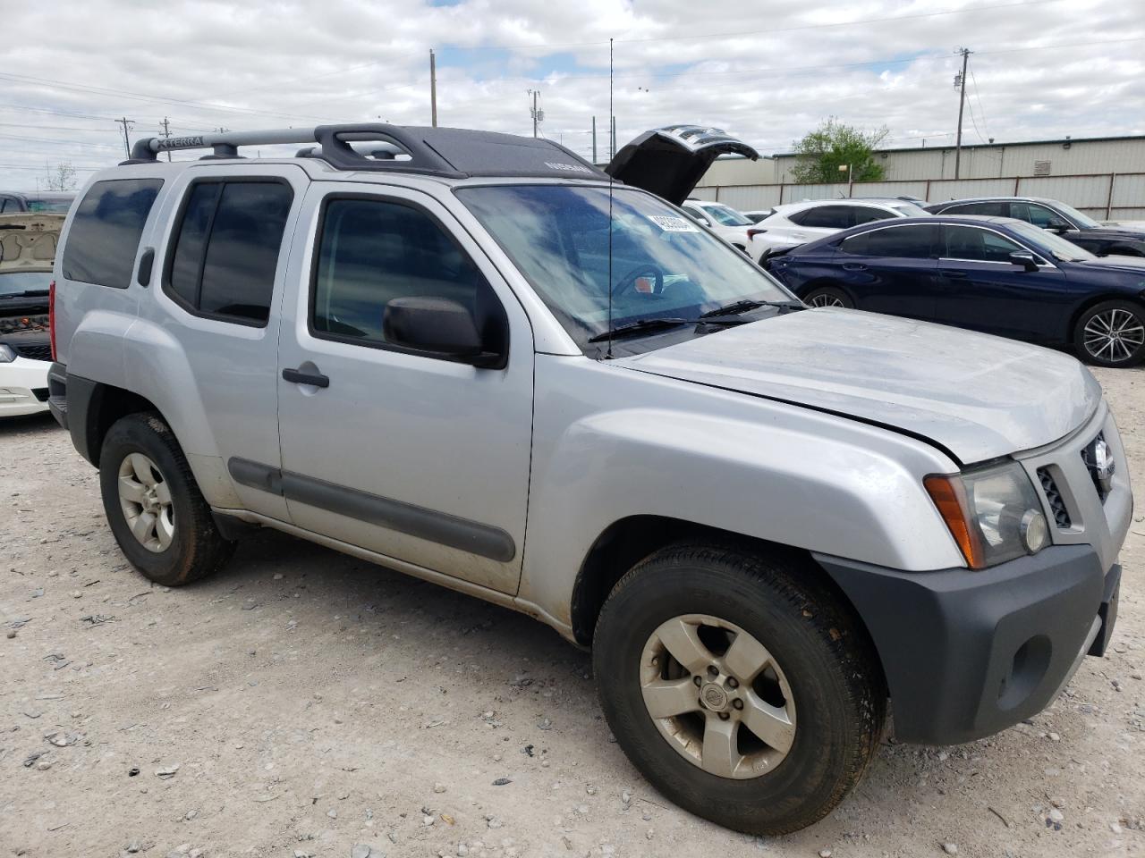 2013 NISSAN XTERRA X - Фото 4