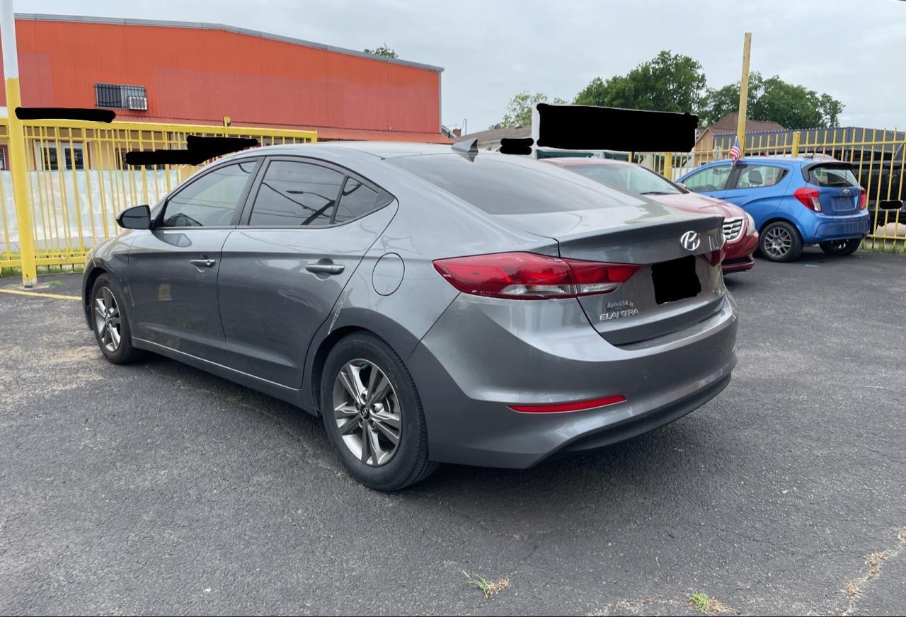2018 HYUNDAI ELANTRA SE - Image 3