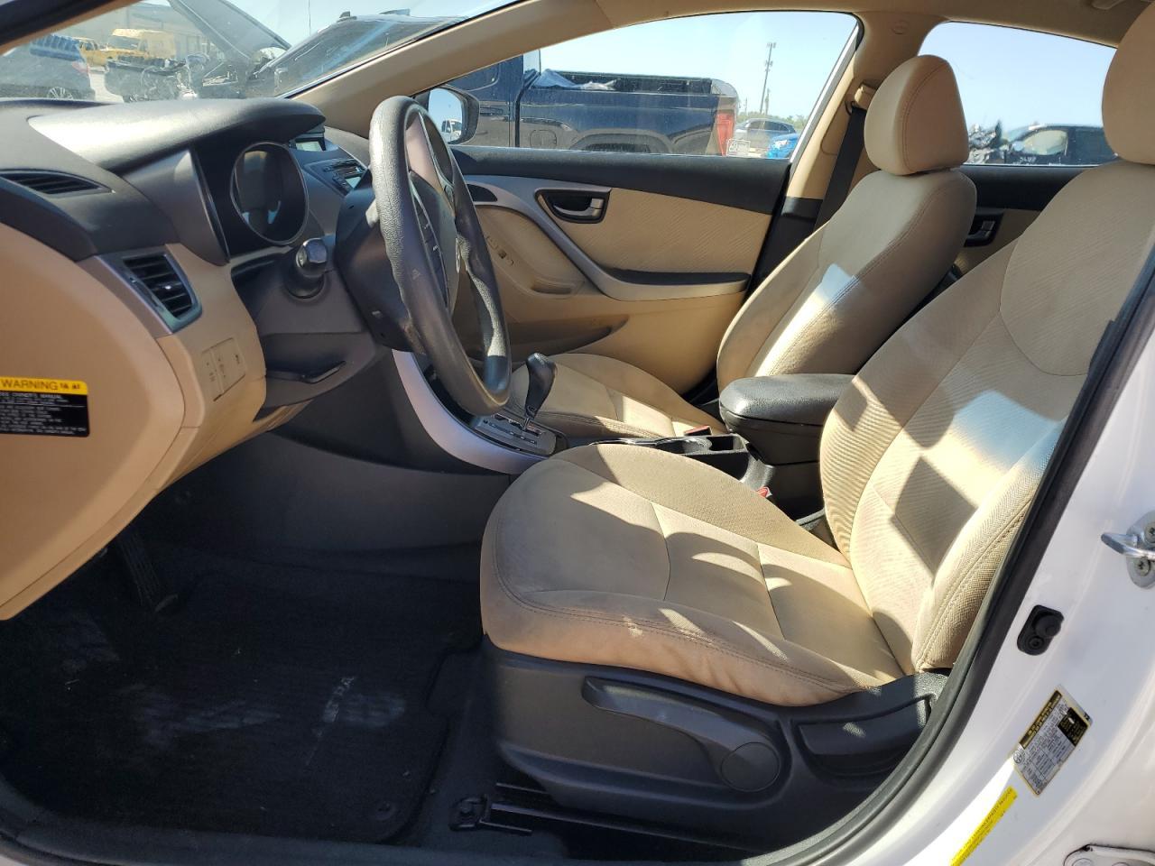 2013 HYUNDAI ELANTRA GL - Image 7