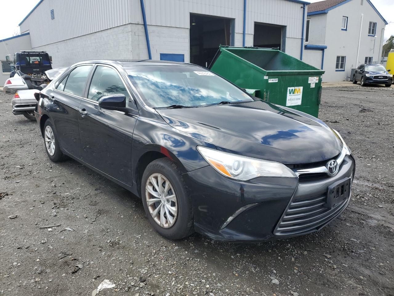 2015 TOYOTA CAMRY LE - Фото 4