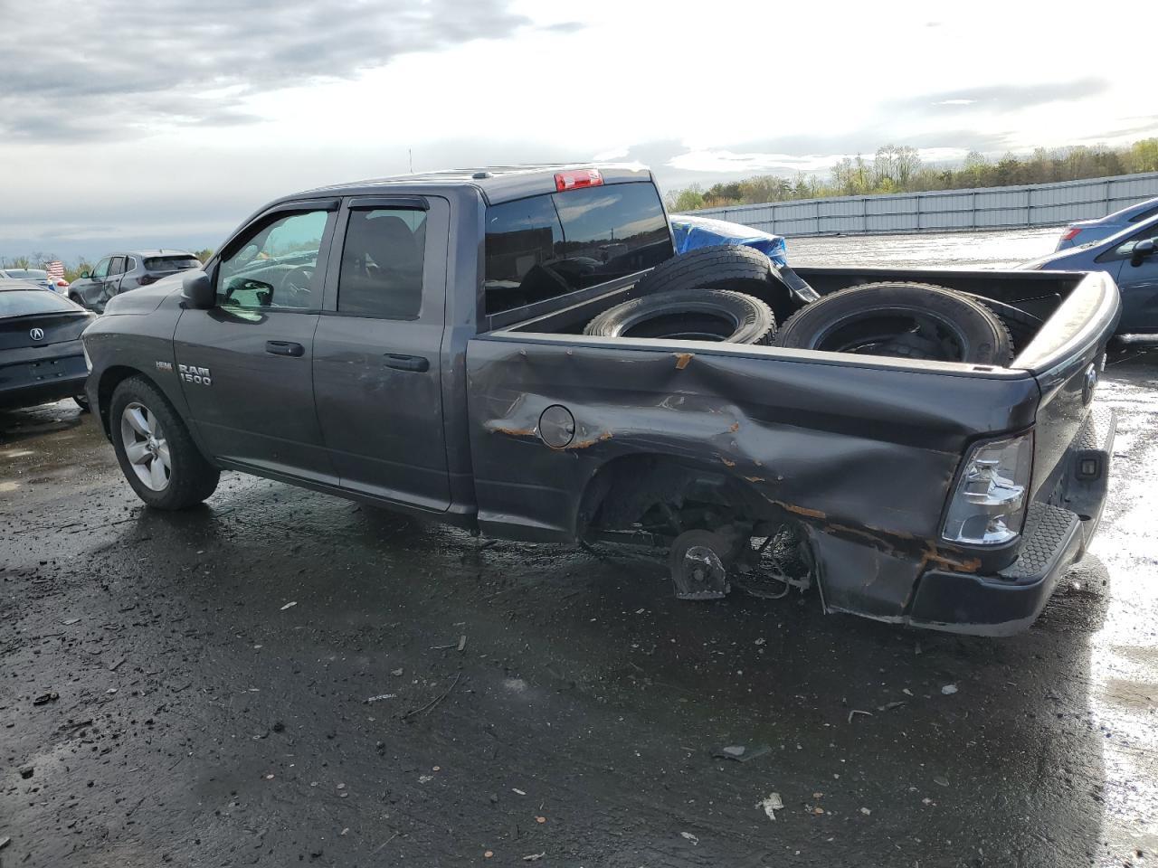 2014 RAM 1500 ST - Фото 2
