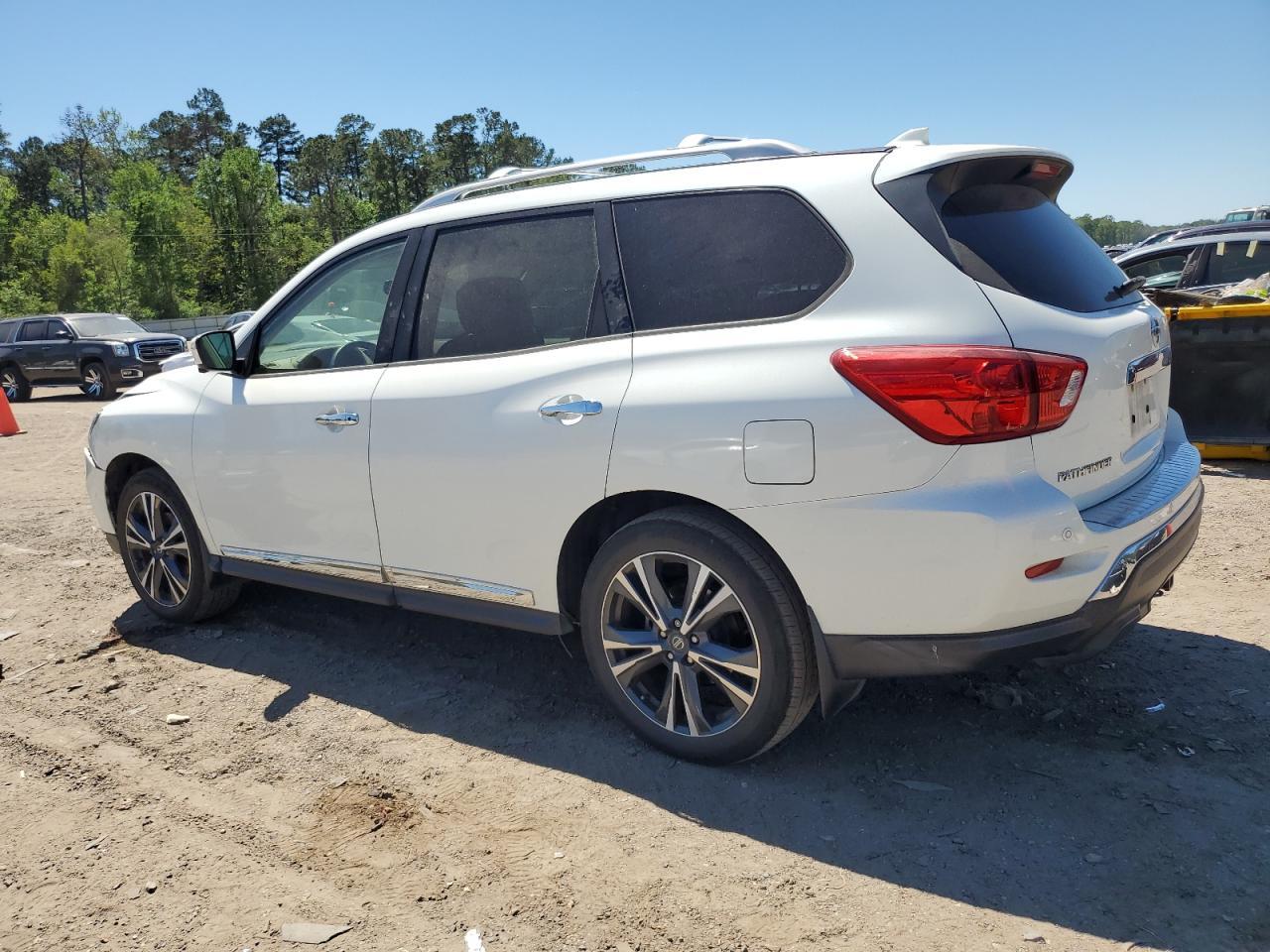 2019 NISSAN PATHFINDER - Фото 2