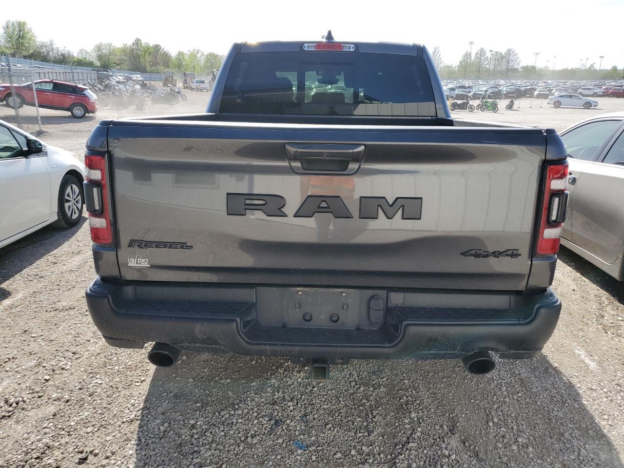 2020 RAM 1500 REBEL - Фото 6