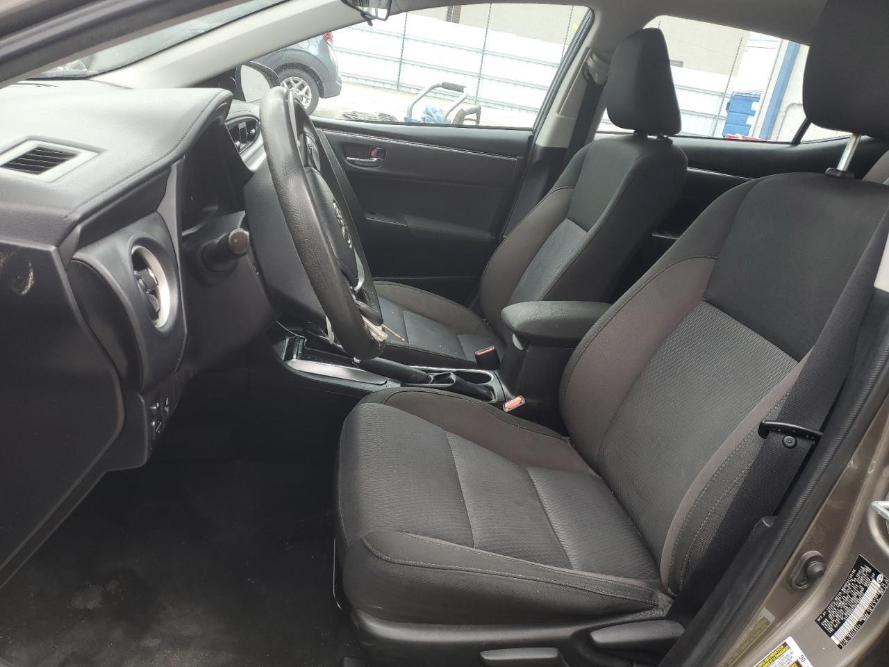2019 TOYOTA COROLLA L - Image 7