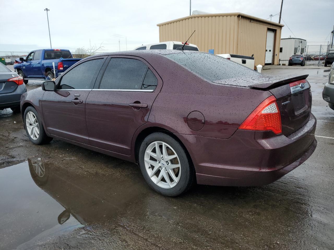 2012 FORD FUSION SEL - Image 2