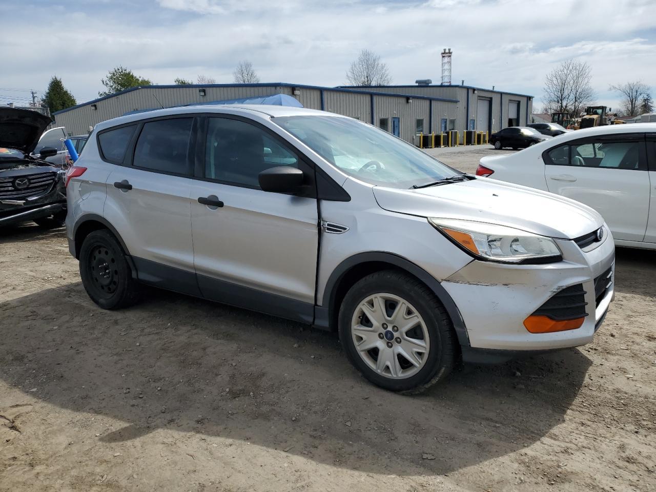 2015 FORD ESCAPE S - Image 4