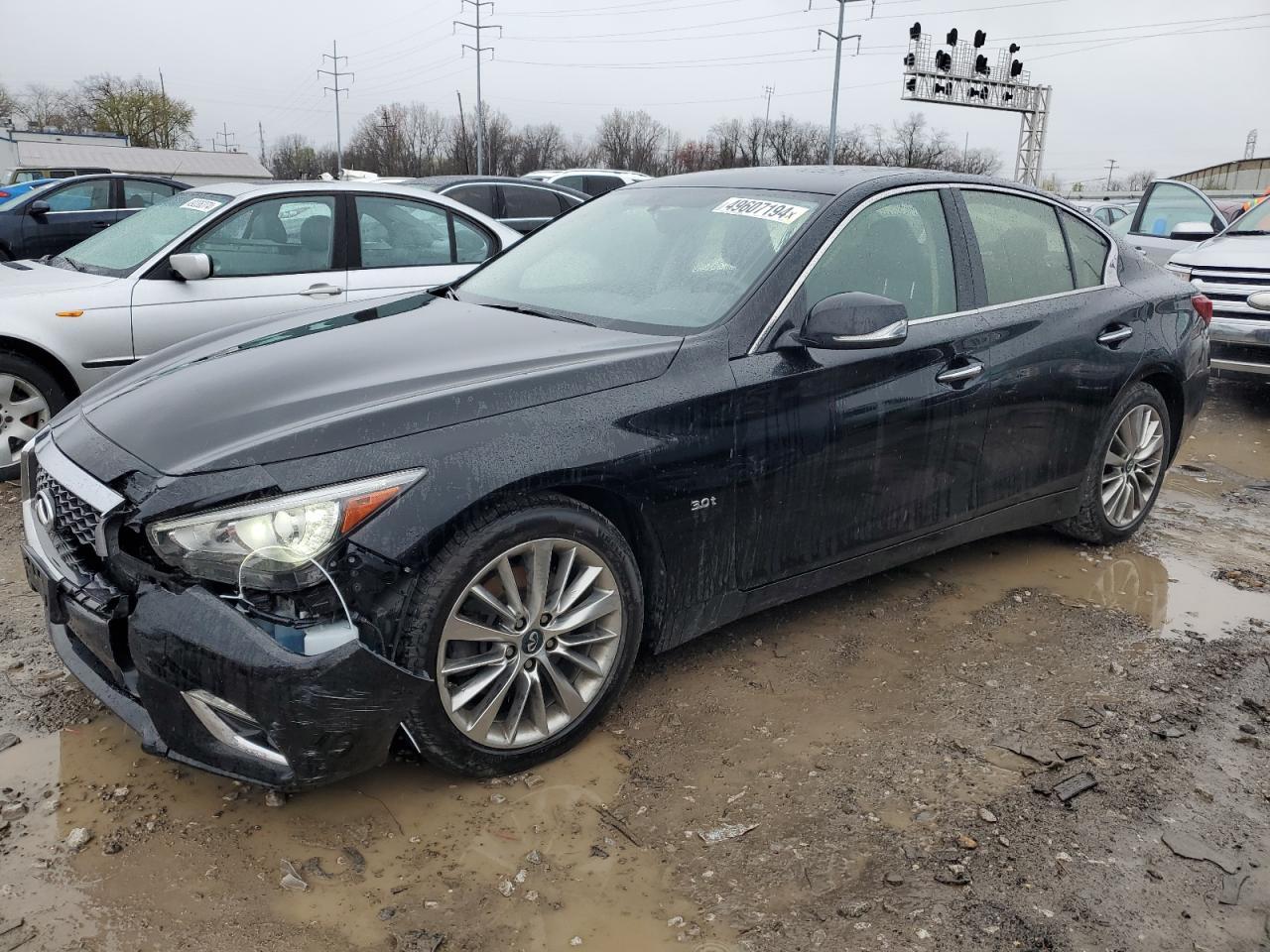 2018 INFINITI Q50 LUXE