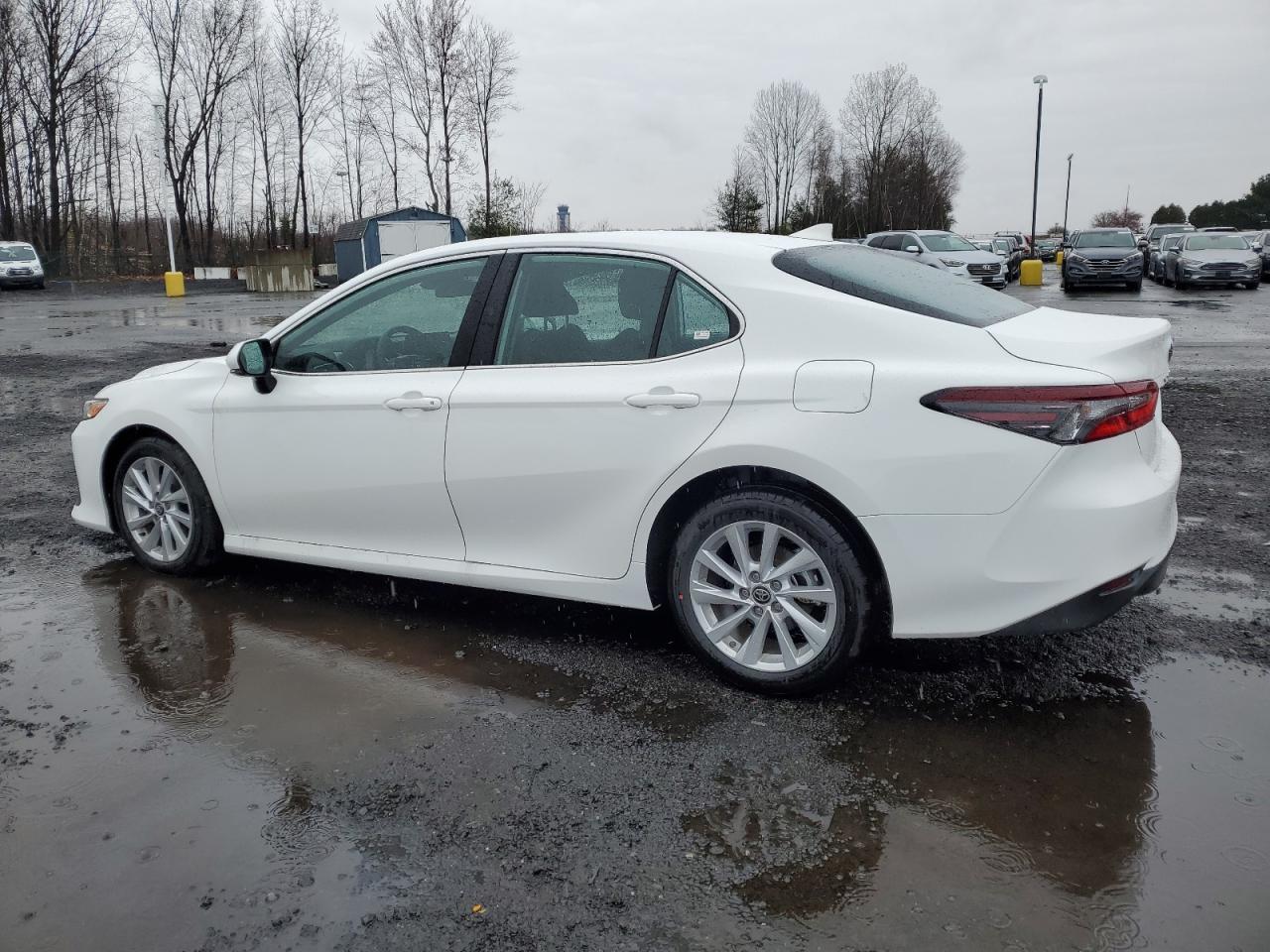 2024 TOYOTA CAMRY LE - Image 2