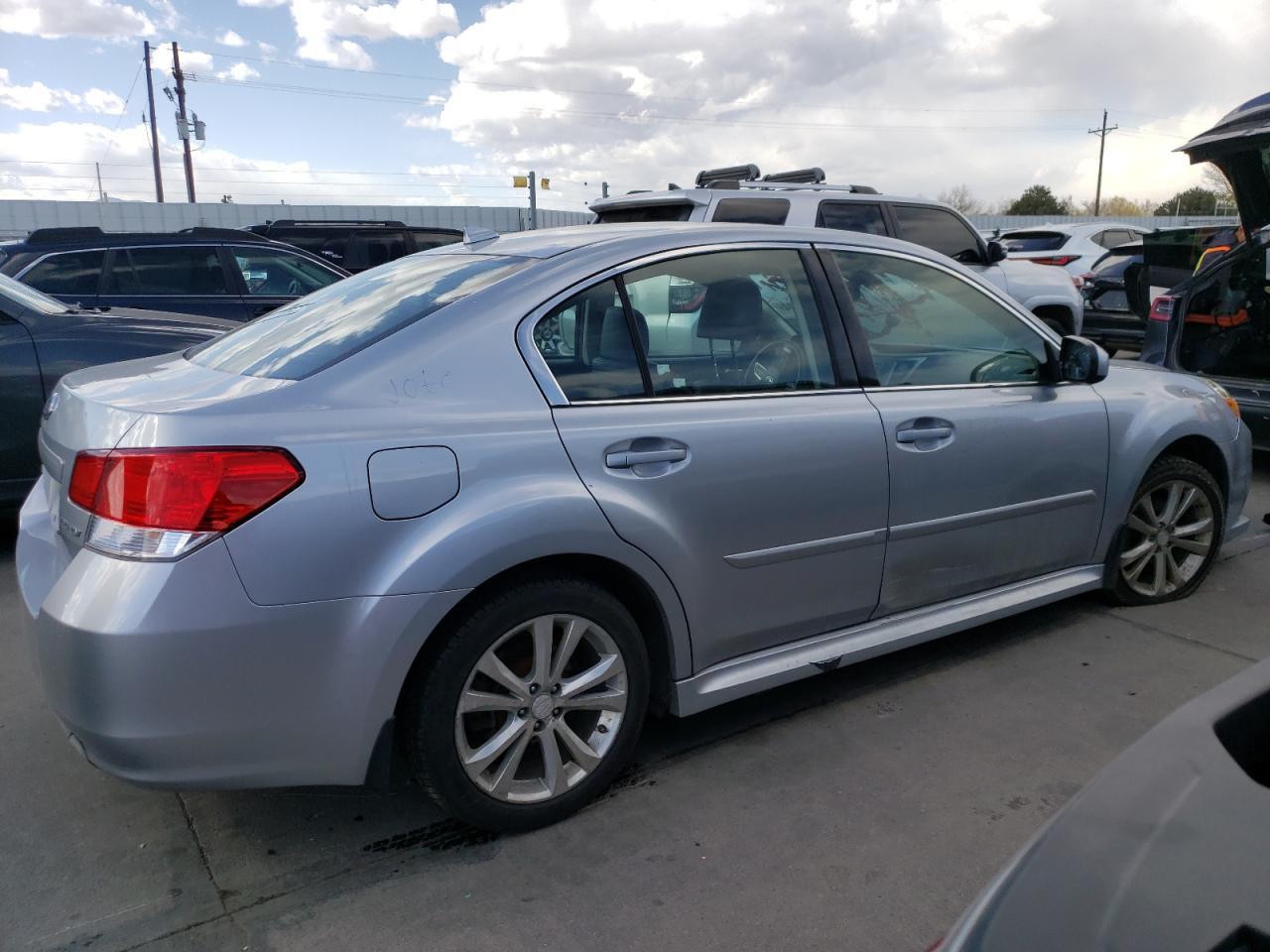 2014 SUBARU LEGACY 2.5 - Image 3