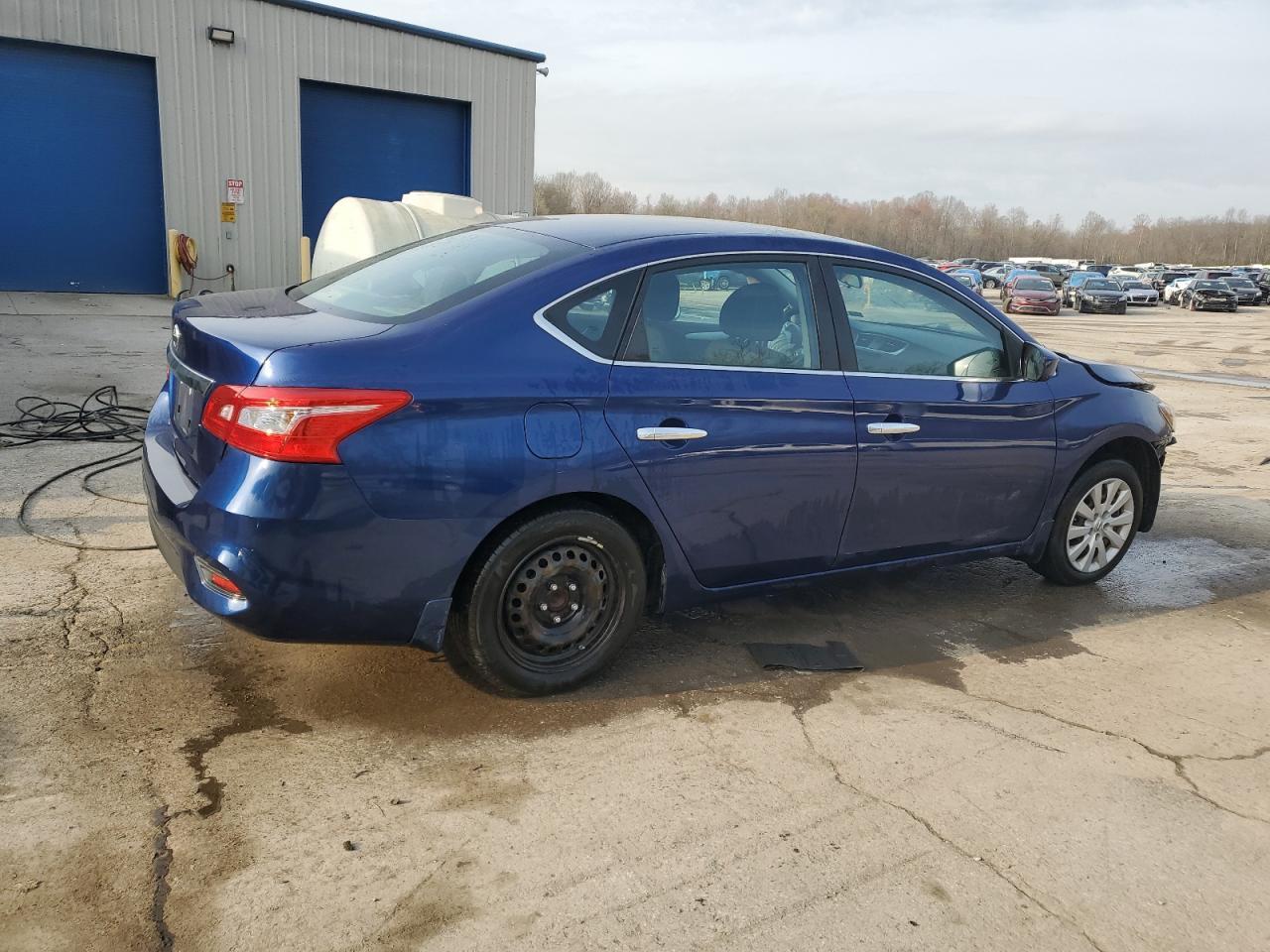 2016 NISSAN SENTRA S - Фото 3