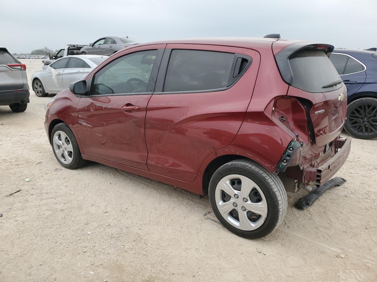 2022 CHEVROLET SPARK LS - Фото 2