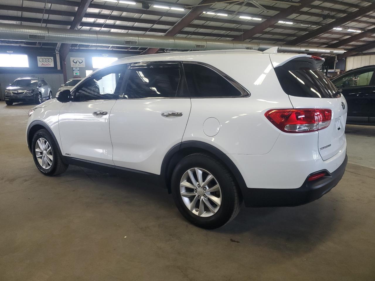 2016 KIA SORENTO LX - Image 2