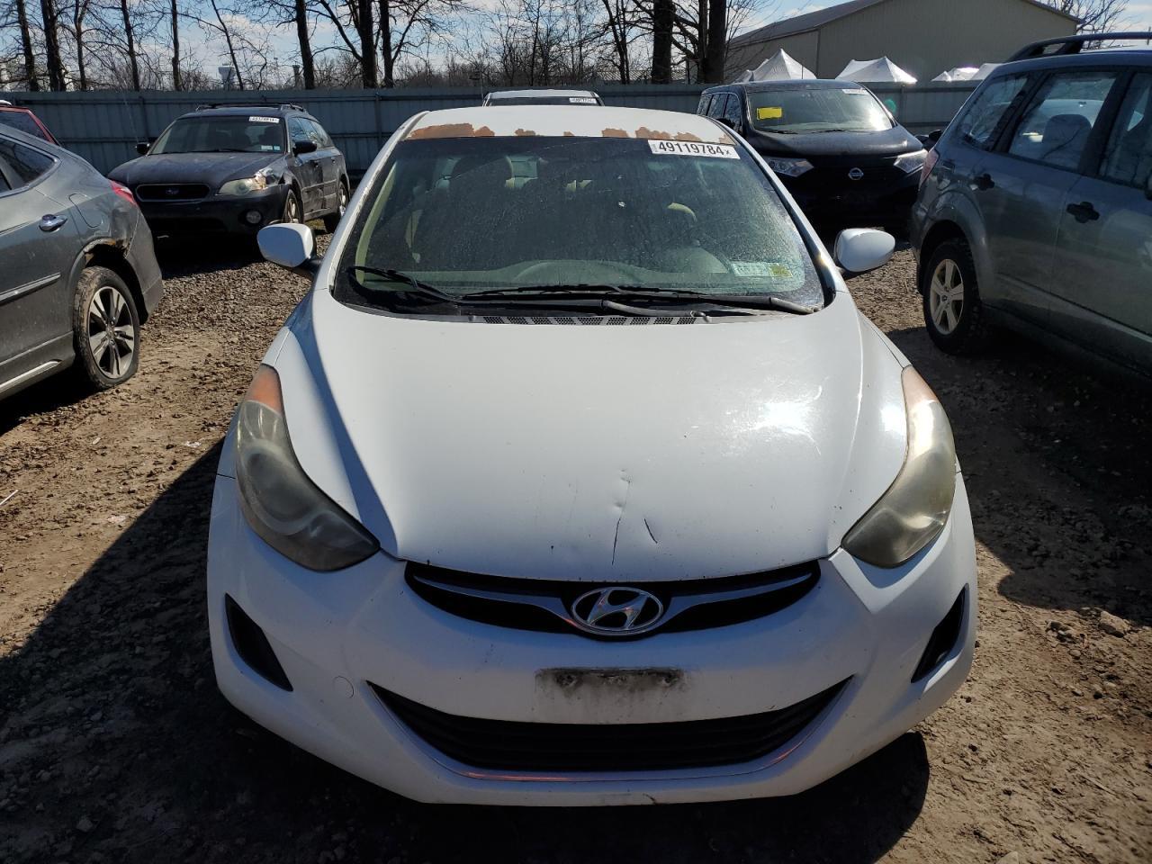 2011 HYUNDAI ELANTRA GL - Image 5