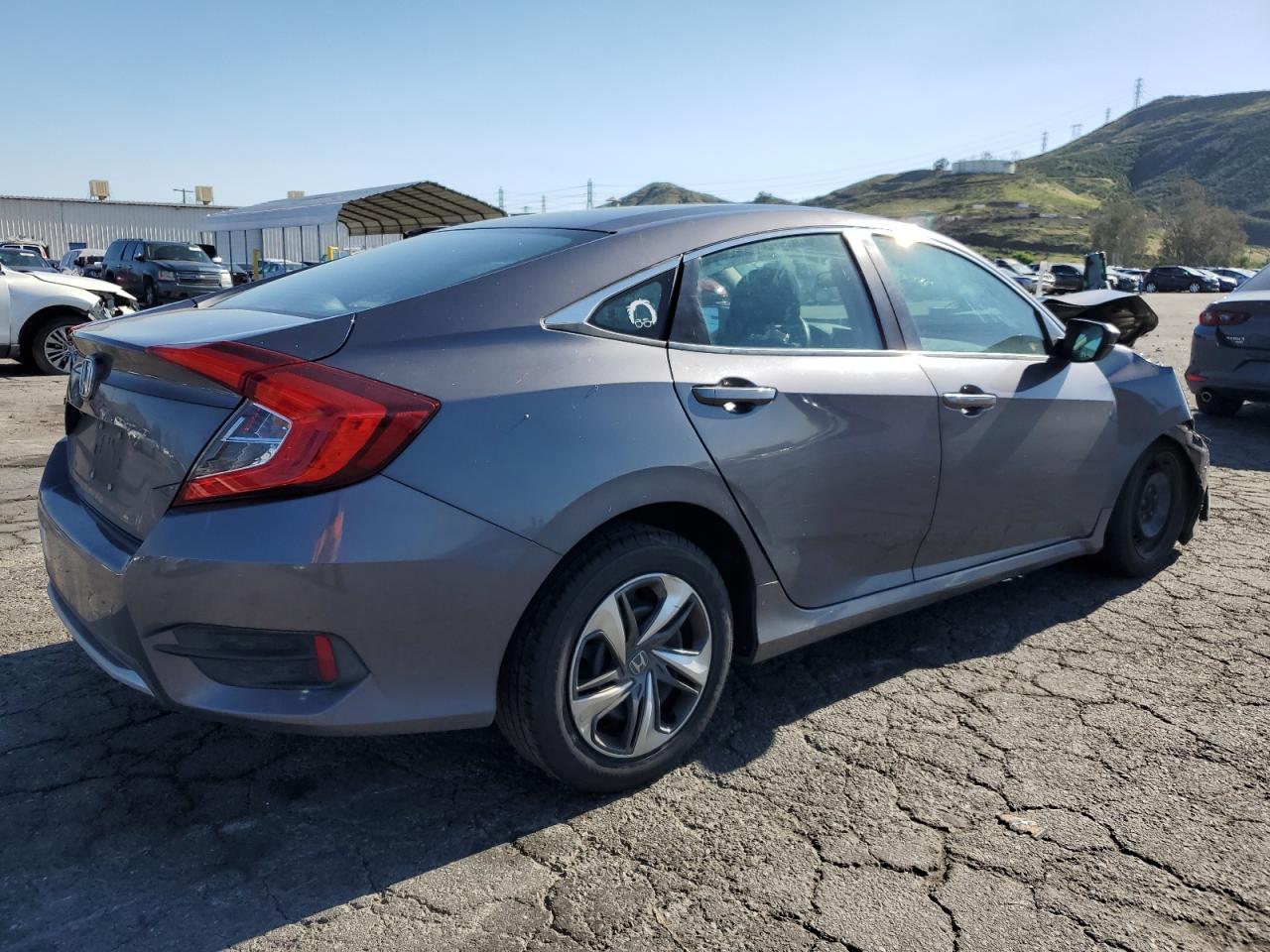 2019 HONDA CIVIC LX - Фото 3