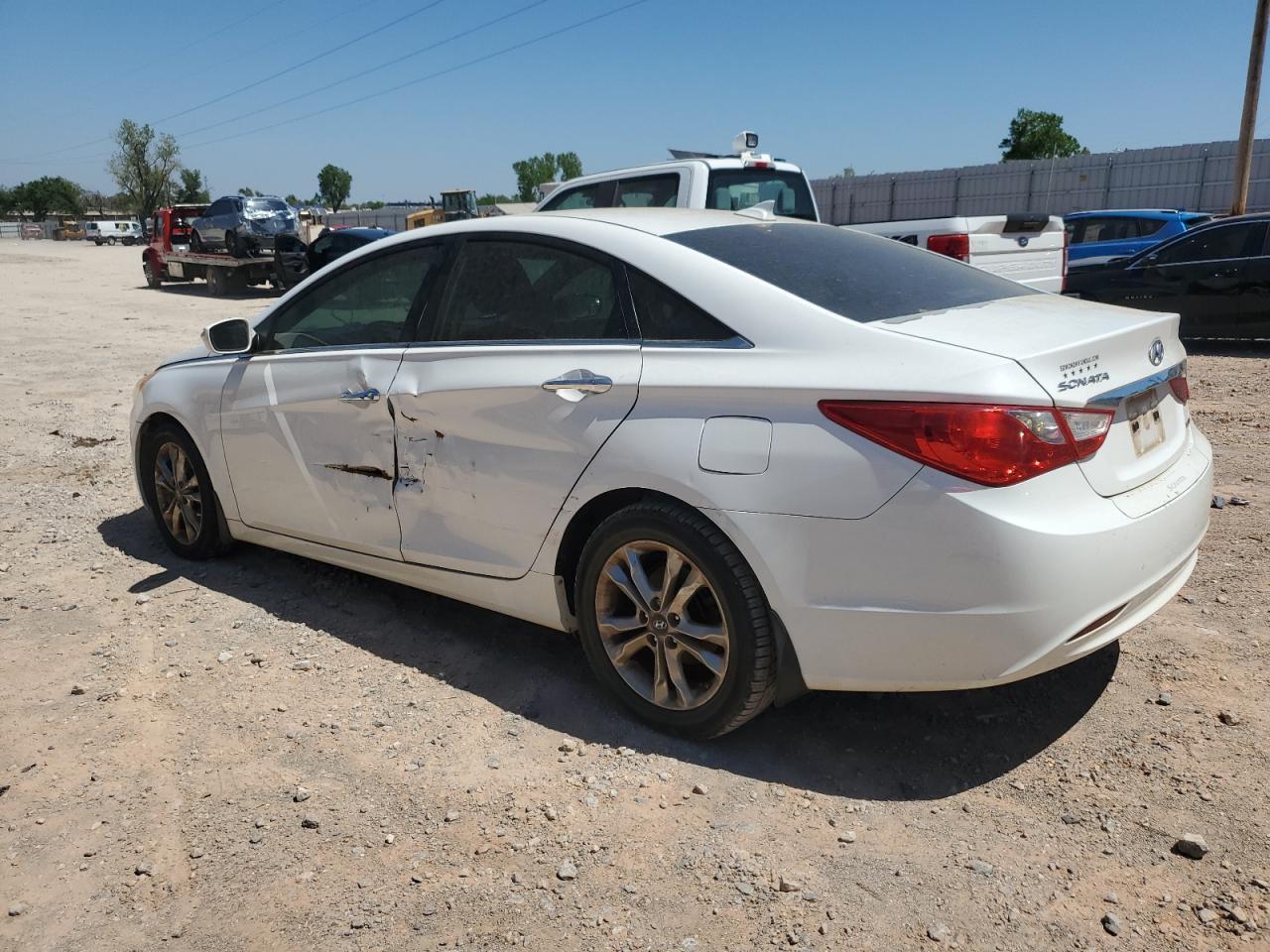 2013 HYUNDAI SONATA SE - Image 2