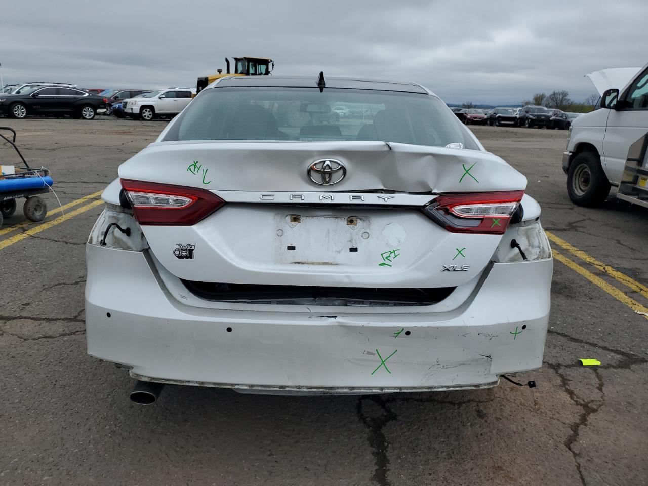2018 TOYOTA CAMRY XSE - Фото 6