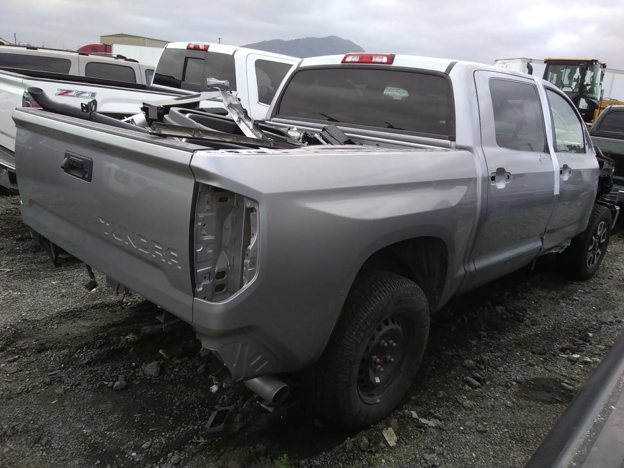 2015 TOYOTA TUNDRA CRE - Image 3