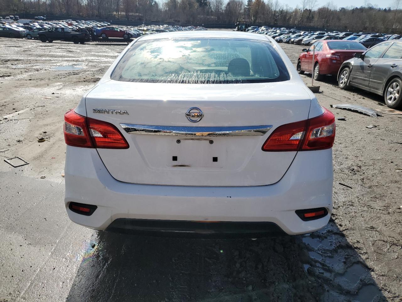 2017 NISSAN SENTRA S - Фото 6