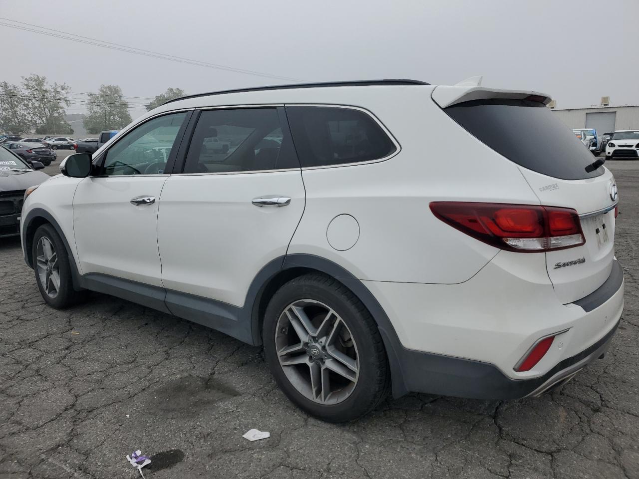 2017 HYUNDAI SANTA FE S - Image 2