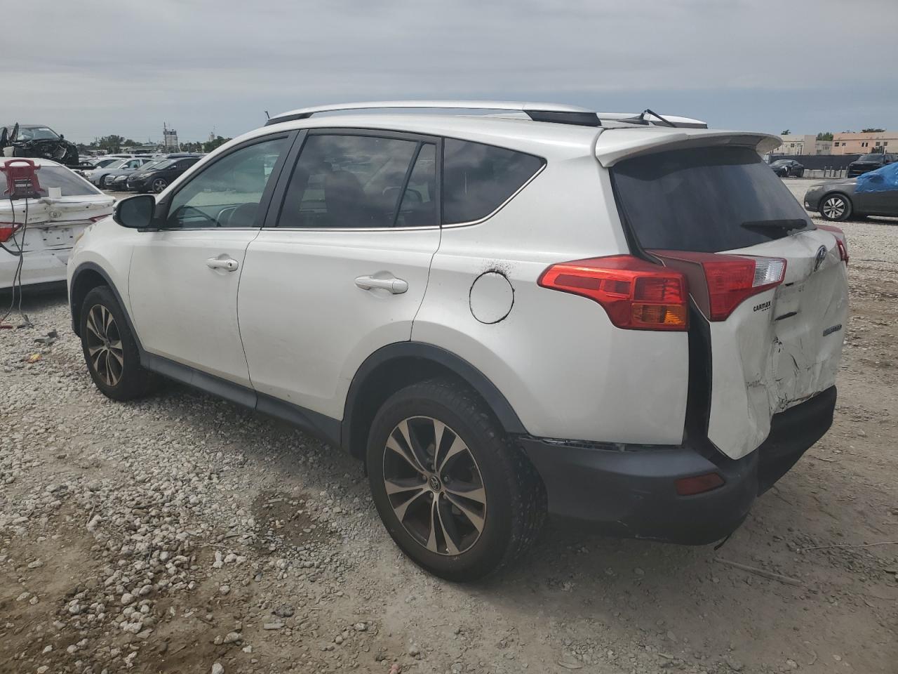 2015 TOYOTA RAV4 LIMIT - Фото 2