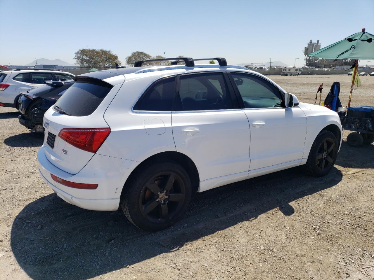 2011 AUDI Q5 PREMIUM - Фото 3