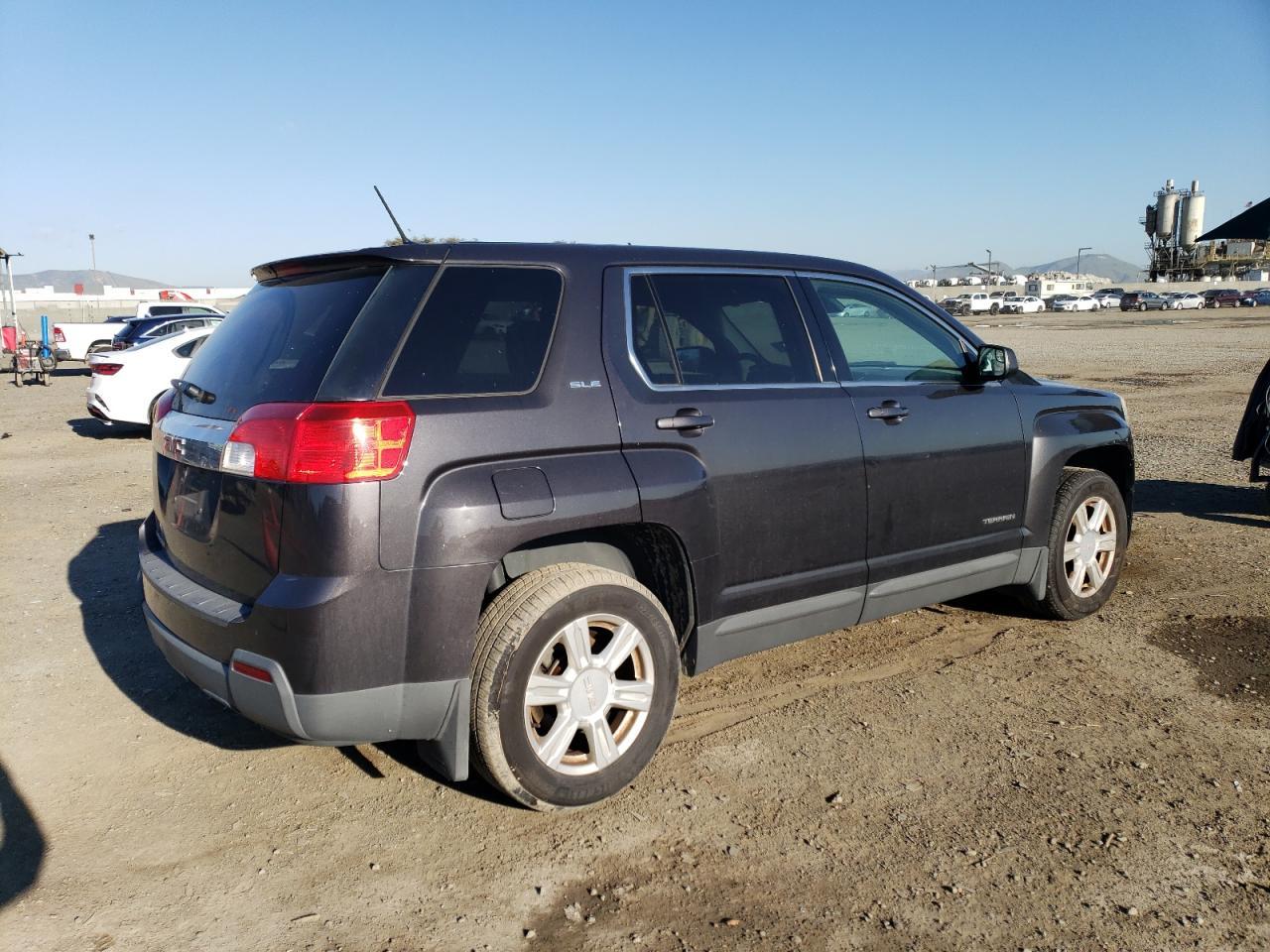 2014 GMC TERRAIN SL - Image 3