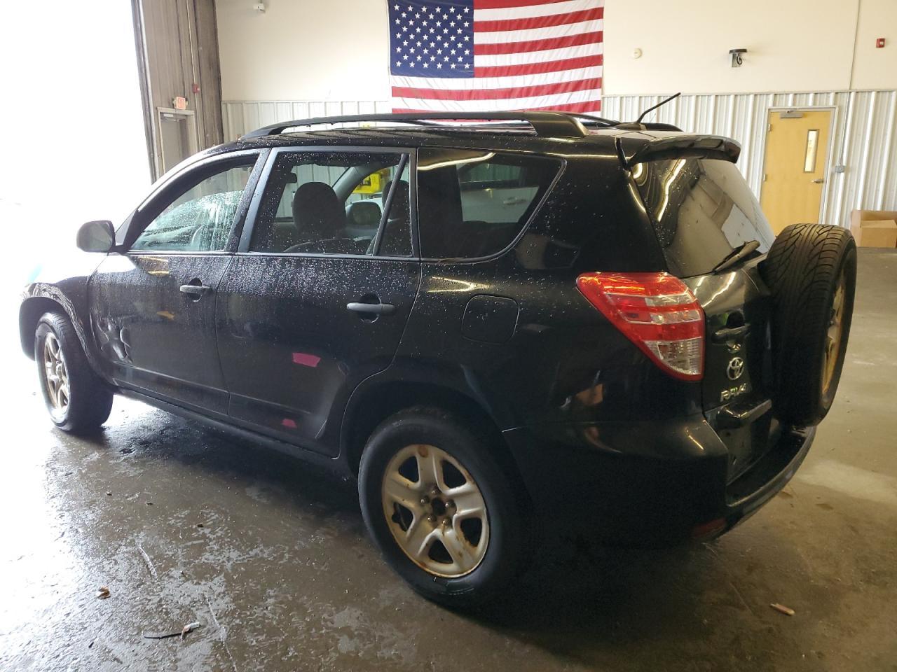 2011 TOYOTA RAV4 - Image 2